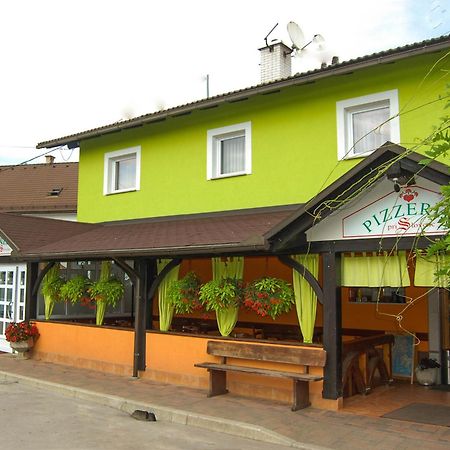 Penzion Pri Slovenc Dol pri Ljubljani Exterior photo